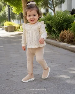 کفش سوتی بچگانه رنگ کرم